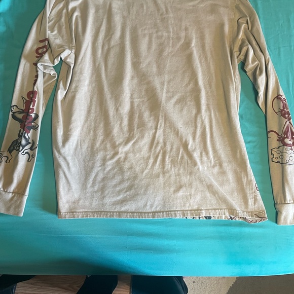 Tom and jerry graffiti long sleeve tee - Picture 2 of 6